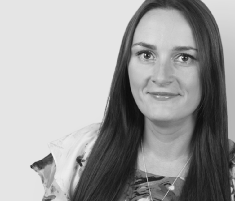 Jen  Wilson does  Business Manager 